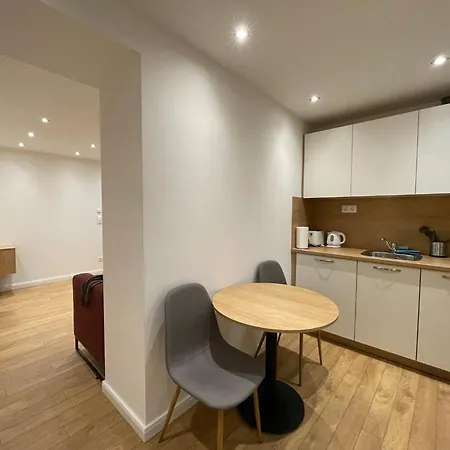 Prime At 92 Antim I Street 4* 소피아