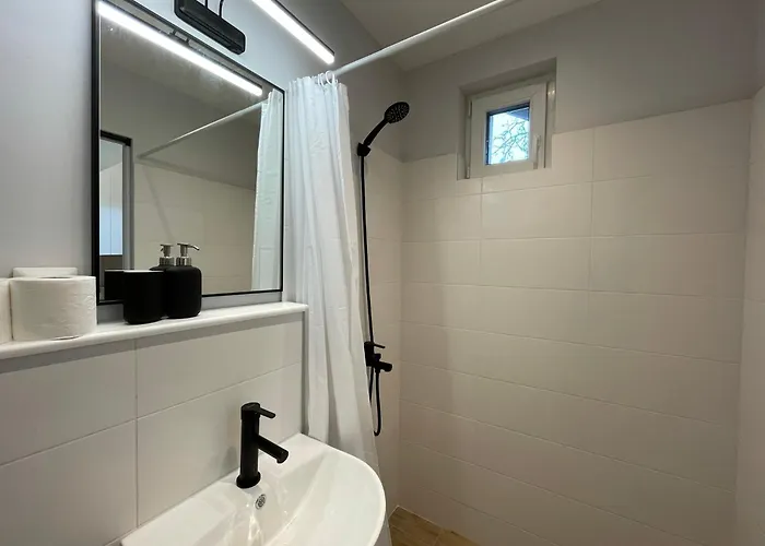 Prime At 92 Antim I Street