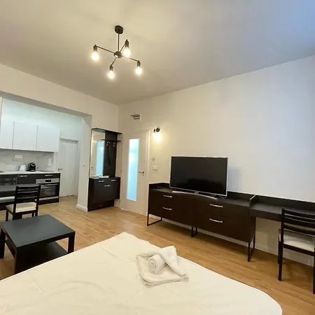 Prime At 92 Antim I Street * 소피아