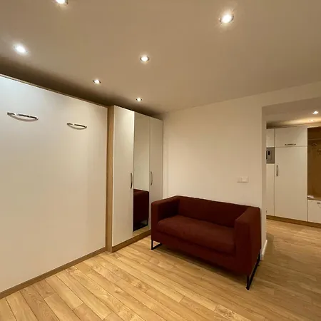 Hotel apartamentowy Prime At 92 Antim I Street Sofia
