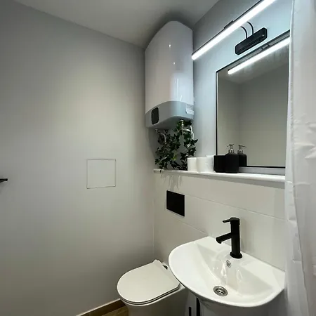 Prime At 92 Antim I Street 4* Sófia