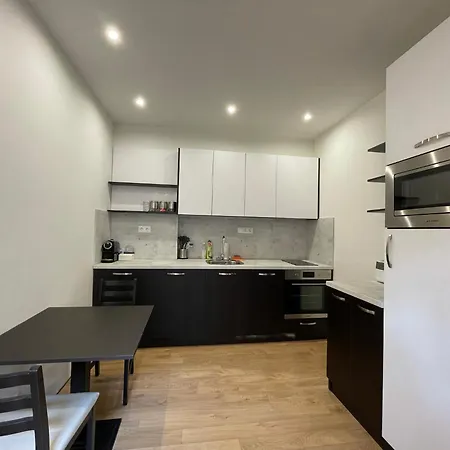 Prime At 92 Antim I Street