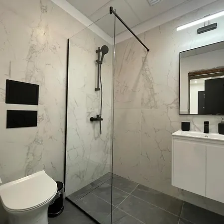 Prime At 92 Antim I Street Lejlighedshotel Sofia