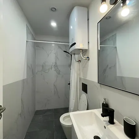 Prime At 92 Antim I Street * 소피아