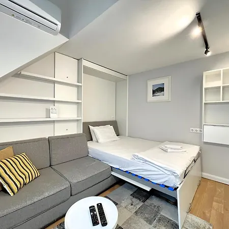 Hotel apartamentowy Prime At 92 Antim I Street Sofia