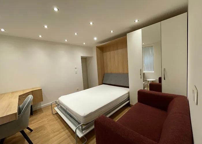 Prime At 92 Antim I Street