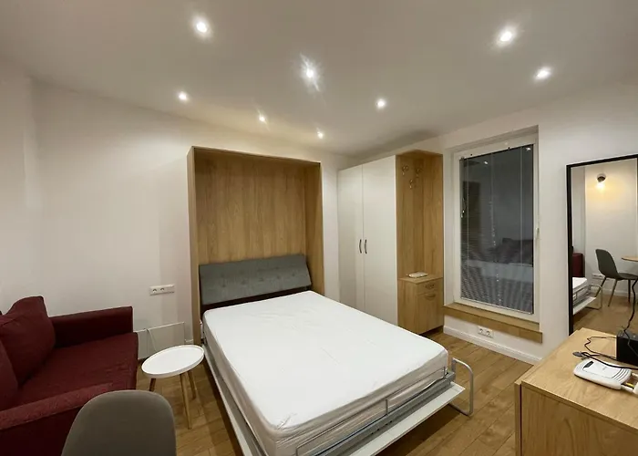 Prime At 92 Antim I Street 4*