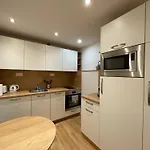 Prime At 92 Antim I Street 4*