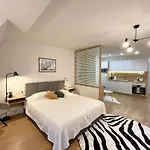 Prime At 92 Antim I Street Aparthotel