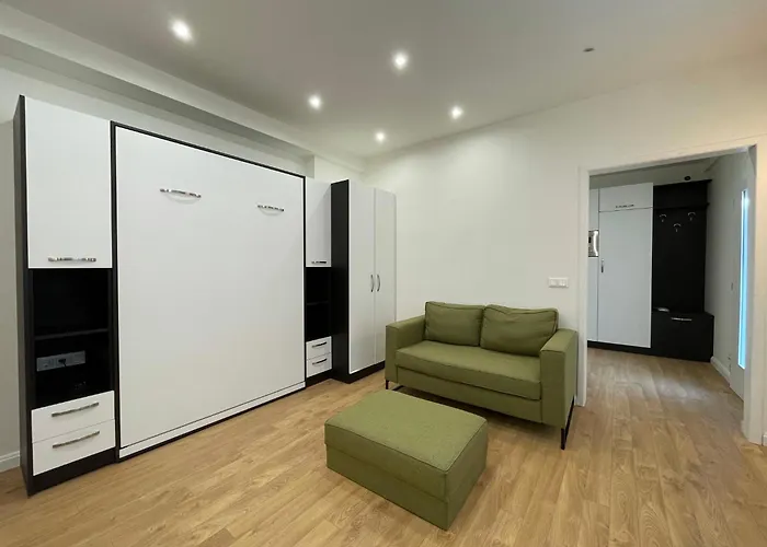 Prime At 92 Antim I Street