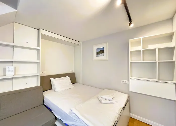 Lägenhetshotell Prime At 92 Antim I Street 4*